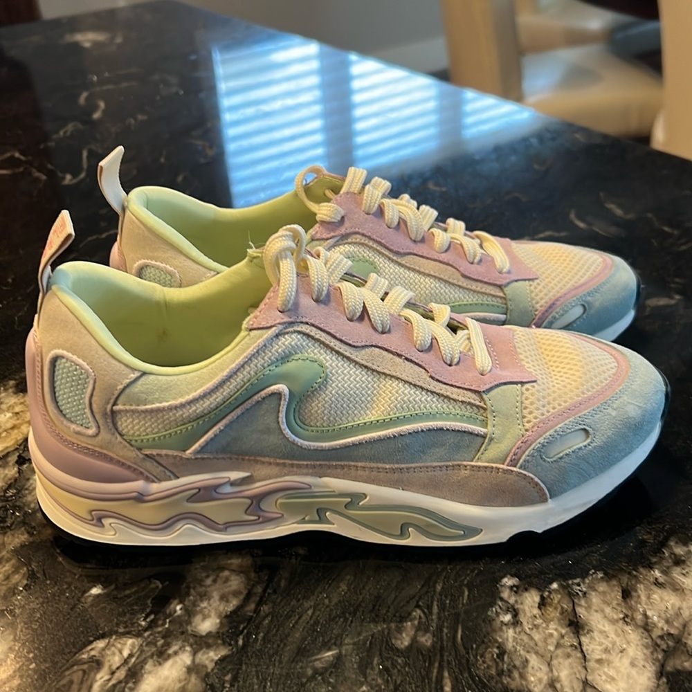 Sandro Paris Flame Sneakers size 8 women’s